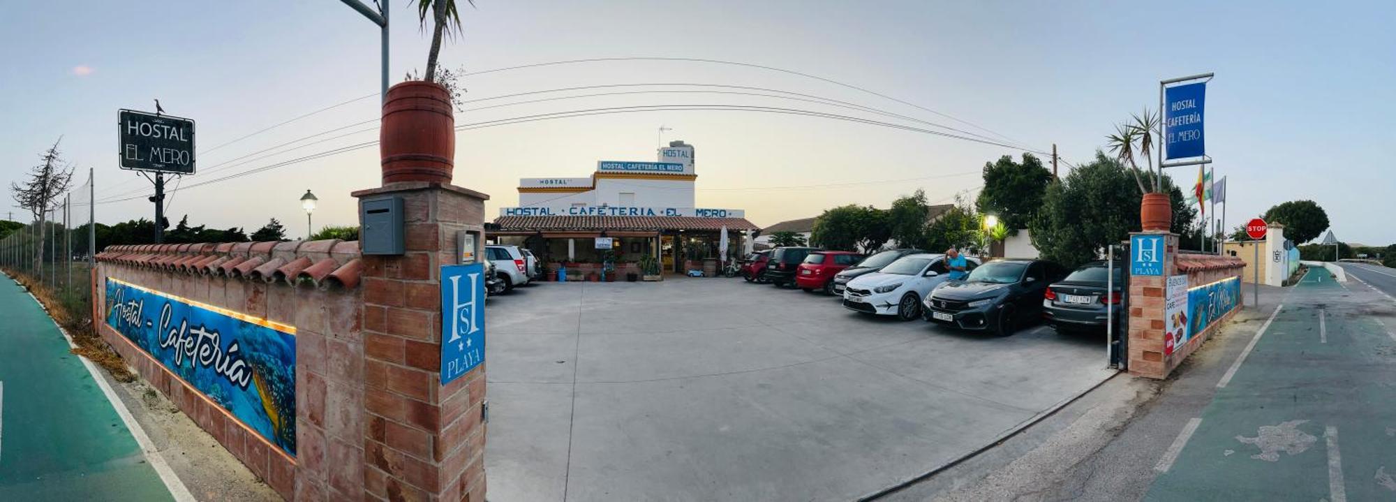 Hostal Cafeteria El Mero Захора Екстериор снимка