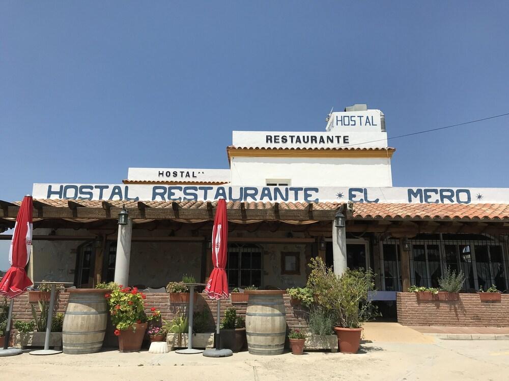 Hostal Cafeteria El Mero Захора Екстериор снимка